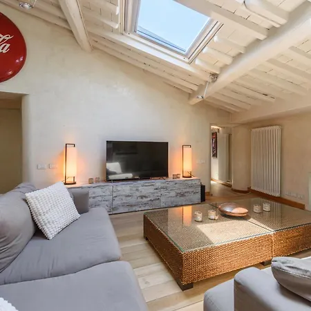 Botero Loft Design Penthouse Apartment *