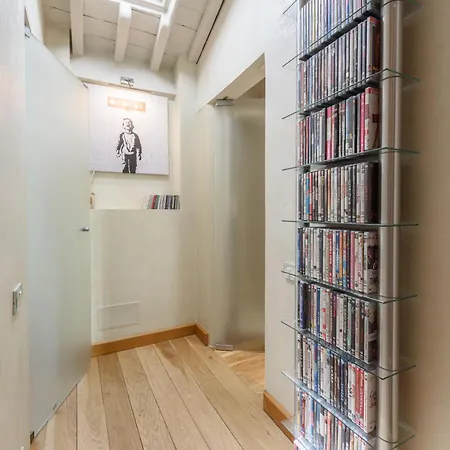 Botero Loft Design Penthouse Apartment Pietrasanta