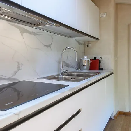 Апартаменты Golden Luxe - Botero Loft Design Penthouse *