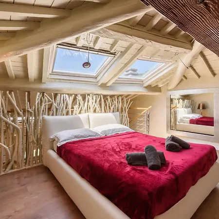 Golden Luxe - Botero Loft Design Penthouse *