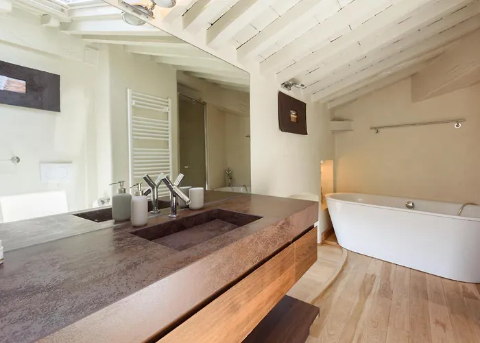 Apartamento Golden Luxe - Botero Loft Design Penthouse Pietrasanta
