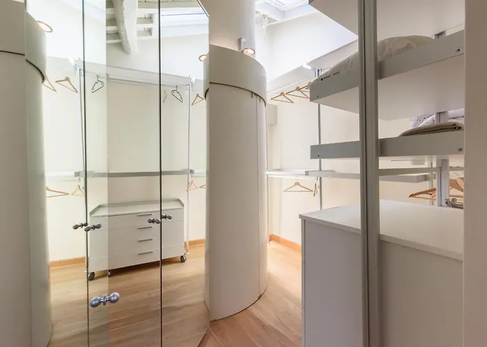 Golden Luxe - Botero Loft Design Penthouse * Pietrasanta