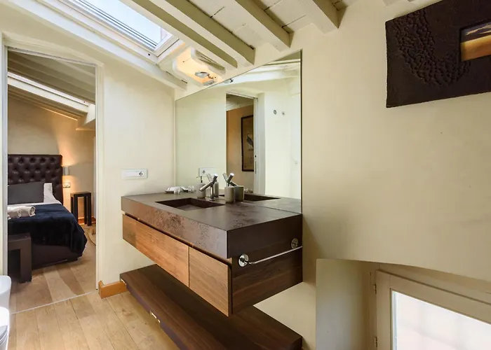 Golden Luxe - Botero Loft Design Penthouse Apartamento Pietrasanta